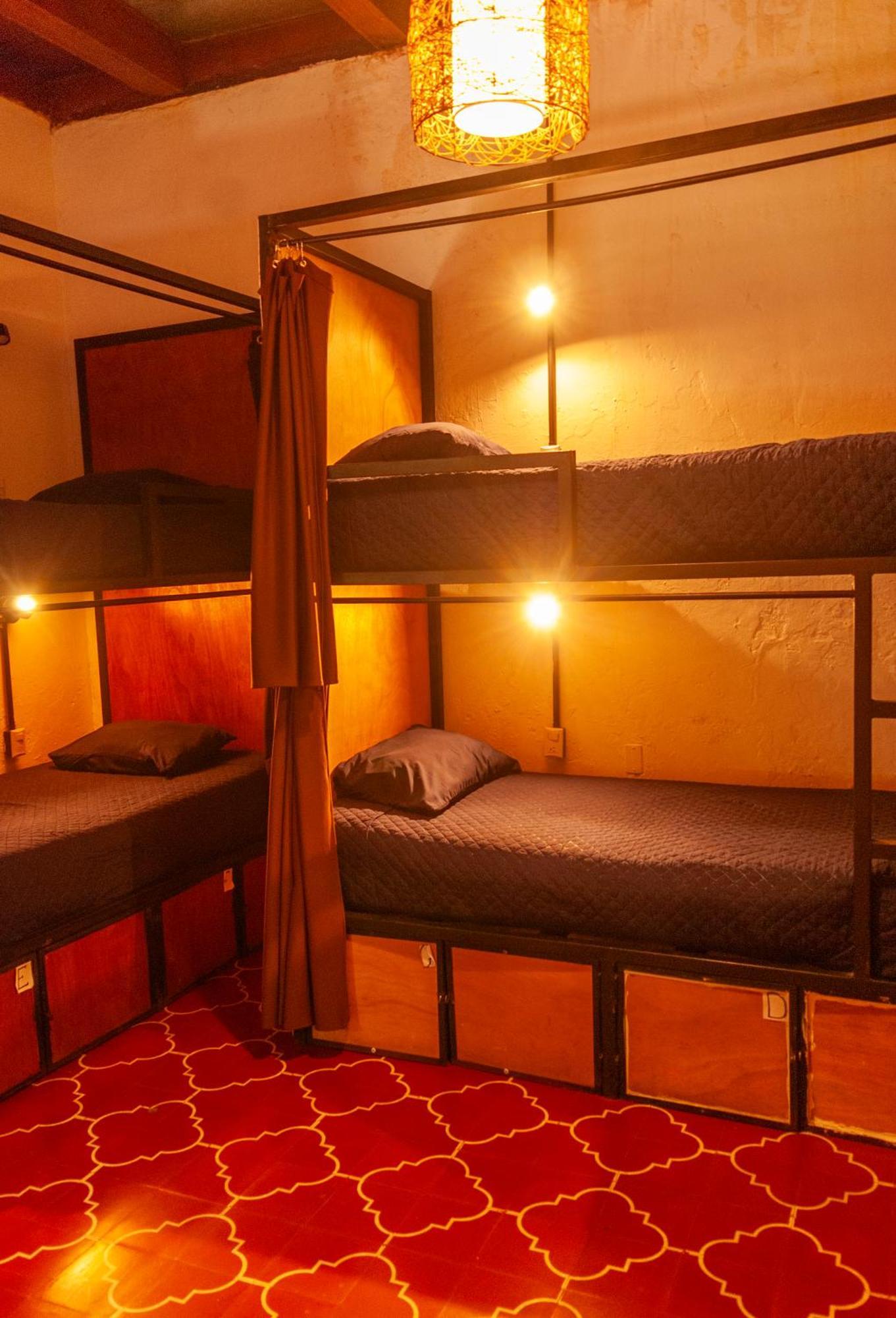 Tzunun Hostel Антигуа-Гватемала Экстерьер фото