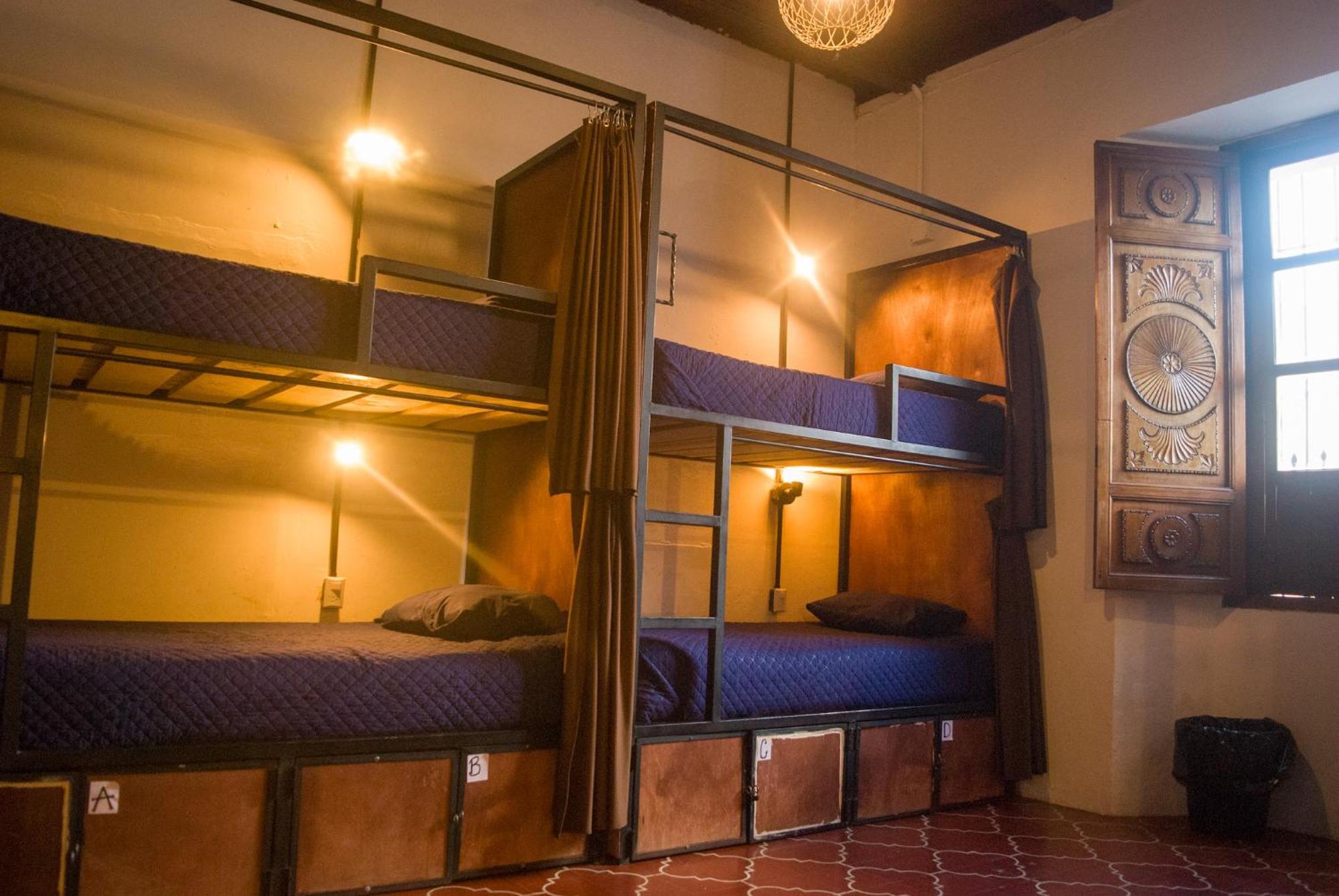 Tzunun Hostel Антигуа-Гватемала Экстерьер фото