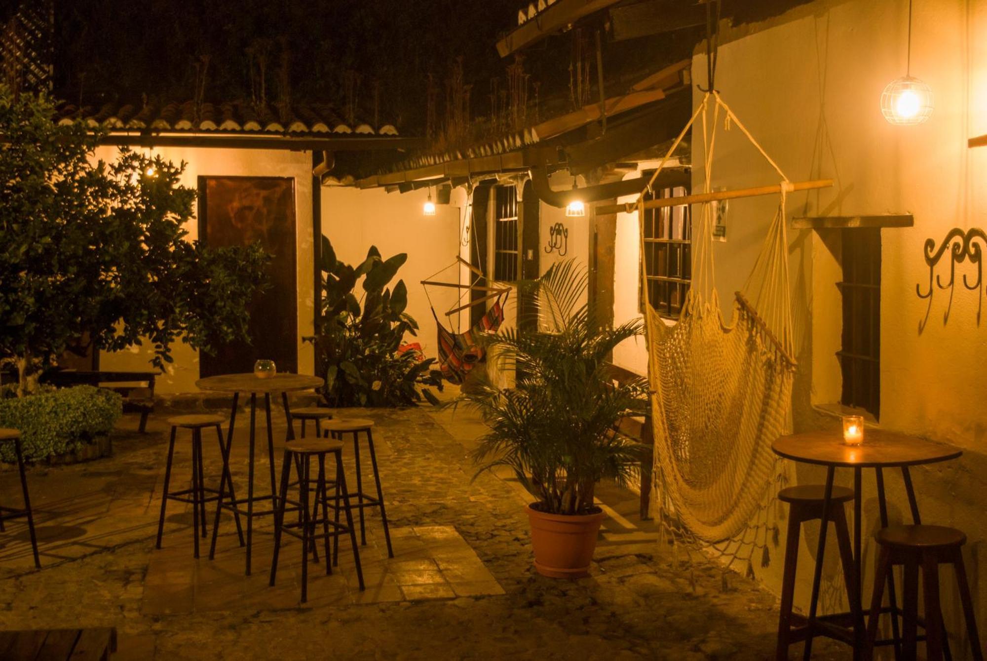 Tzunun Hostel Антигуа-Гватемала Экстерьер фото