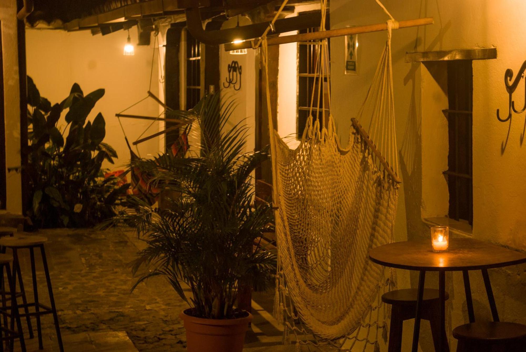 Tzunun Hostel Антигуа-Гватемала Экстерьер фото